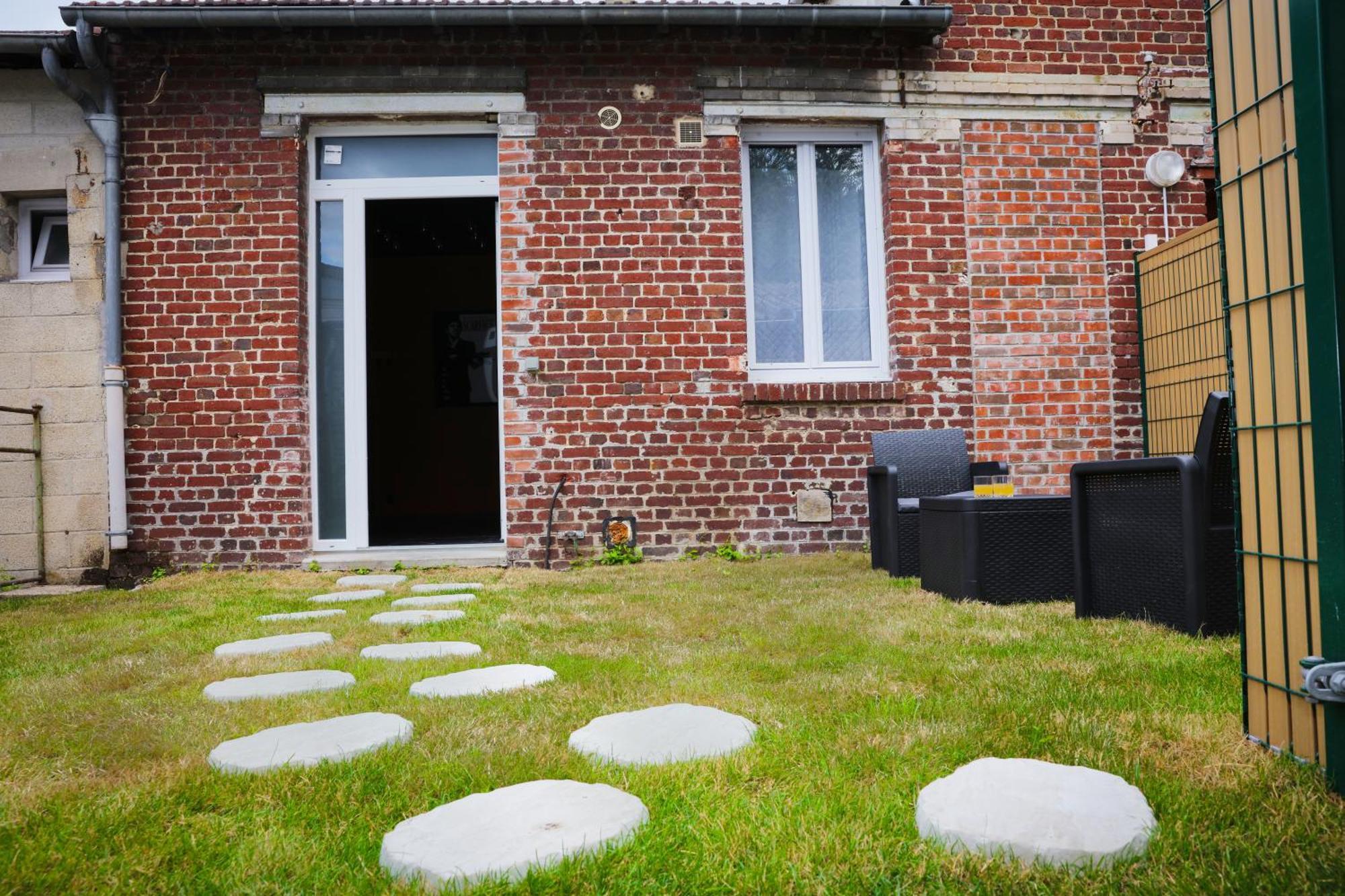 Cinema Prive-Compiegne - Sitivia Villa Margny-les-Compiegne ภายนอก รูปภาพ